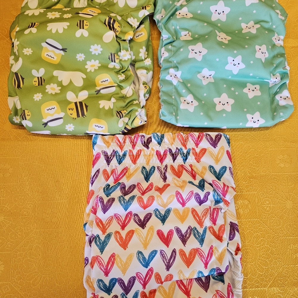 Colorful Heart Patterned Kids Diaper Set Of 3pcs